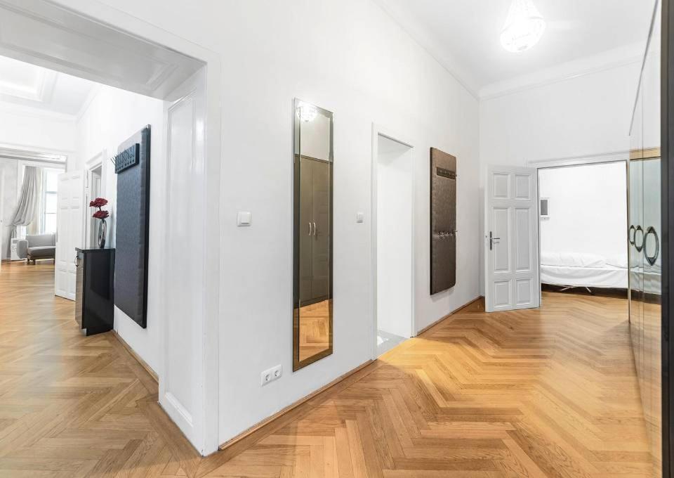 Carlton Suites Wien Eksteriør billede